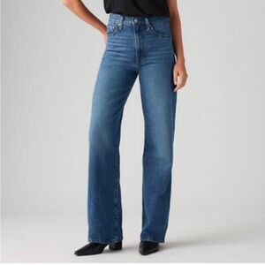 High loose ribcage levi jeans